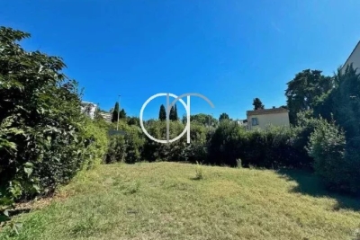 terrain &agrave; vendre &agrave; CANNES   - 706 m&sup2; 