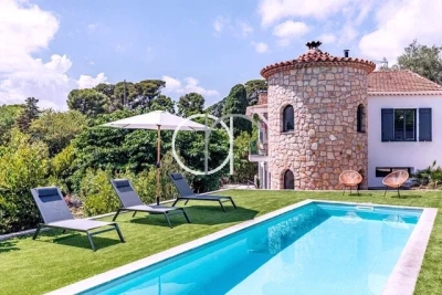Maison &agrave; vendre &agrave; CANNES  - 6 pi&egrave;ces - 165 m&sup2; 