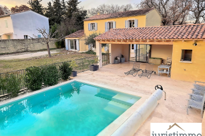 Maison à vendre à CAUMONT-SUR-DURANCE Eisenhower-Saint Roch - 7 pièces - 200 m² 