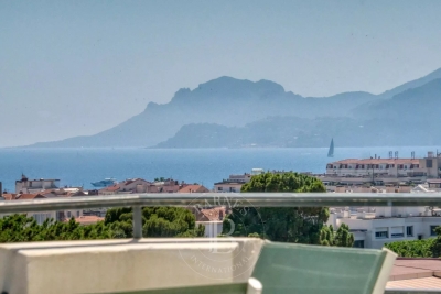Appartement à vendre à CANNES  - 6 pièces - 240 m² 