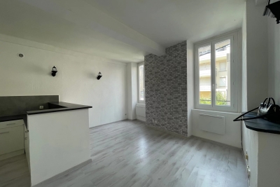 Appartement à vendre à MONTÉLIMAR  - 3 pièces - 57 m² 