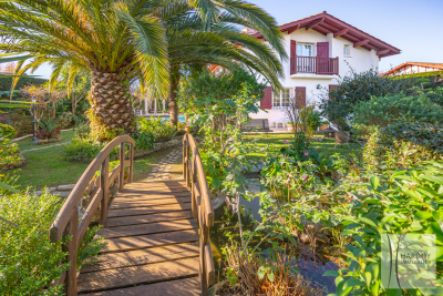 Maison à vendre à ST-PEE-SUR-NIVELLE  - 5 pièces - 160 m² 