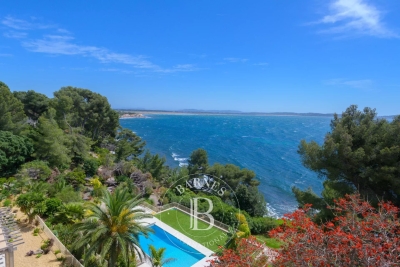 Appartement à vendre mer piscine sanary sur mer