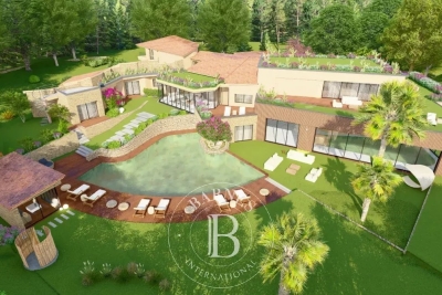 Maison à vendre à MOUGINS  - 16 pièces - 935 m² 
