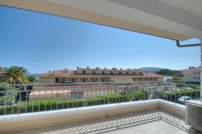 Appartement à vendre vue mer terrasse agay