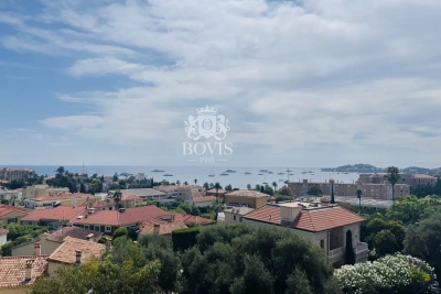 Appartement à vendre à BEAULIEU-SUR-MER Les Impiniers-Font de Cine-Vaucontrade - 2 pièces - 56 m² 
