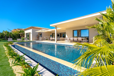 House to rent in STE-MAXIME  - 7 rooms - 345 m² 