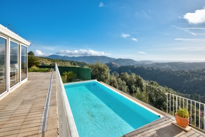 Maison à vendre à FALICON Arenas-Aeroport - 4 pièces - 185 m² 