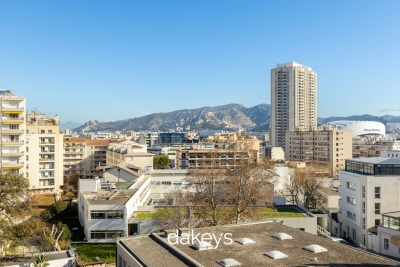 Appartement à vendre à MARSEILLE 8EME  - 6 pièces - 150 m² 