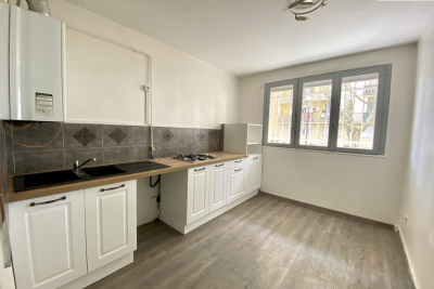 Apartment for sale in AVIGNON  - 3 rooms - 70 m² 