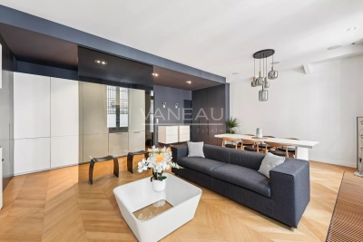Appartement à vendre à PARIS 8EME Champs Elysees 1 - 3 pièces - 63 m² 