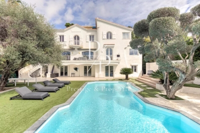 Maison à vendre à CANNES   - 400 m² 