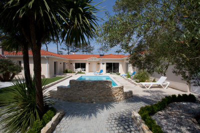 Maison à vendre à BISCARROSSE-PLAGE  - 6 pièces - 242 m² 