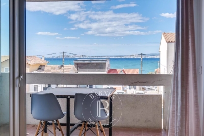 Appartement à vendre à MARSEILLE 8EME  - 4 pièces - 110 m² 