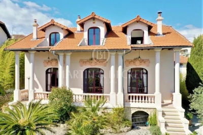 Maison &agrave; vendre 715 