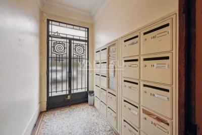 Appartement à vendre à MEUDON Salle des Fetes - 2 pièces - 30 m² 