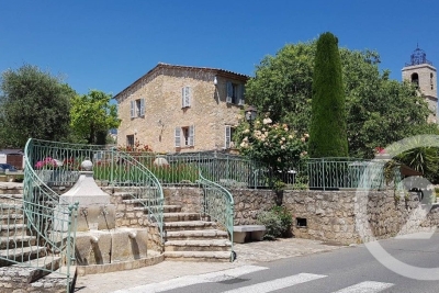 Appartement à vendre à LE ROURET Nord - 2 pièces - 23 m² 