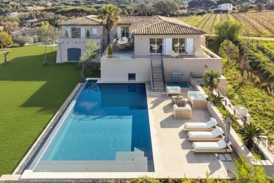 Maison &agrave; vendre &agrave; ST-TROPEZ  - 8 pi&egrave;ces  