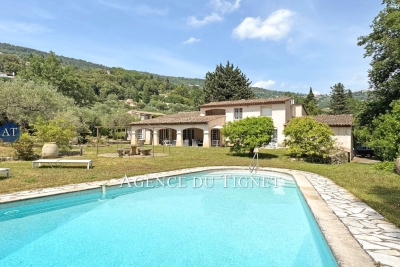 Maison à vendre à SPÉRACÈDES  - 5 pièces - 251 m² 