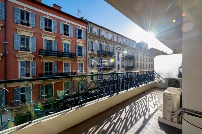 Appartement à vendre à NICE  - 4 pièces - 126 m² 
