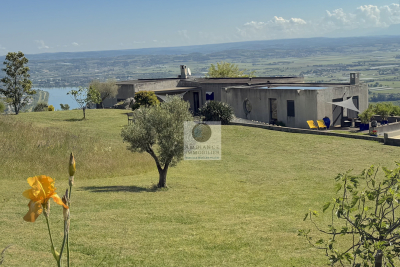 Maison à vendre à MAUVES  - 8 pièces - 241 m² 