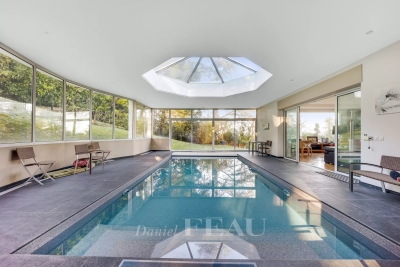 Maison &agrave; vendre &agrave; LE PORT MARLY  - 10 pi&egrave;ces - 537 m&sup2; 
