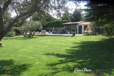 Maison à vendre à NÎMES  - 5 pièces - 150 m² 