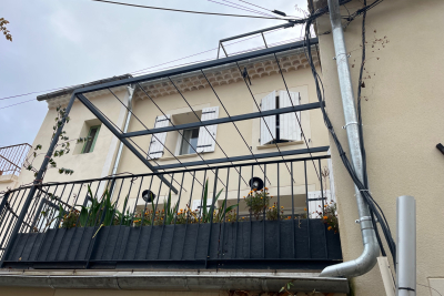 Maison à vendre à VAISON-LA-ROMAINE Montfavet Pericentre - 5 pièces - 95 m² 