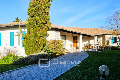 Maison à vendre à ROYAN  - 7 pièces - 240 m² 