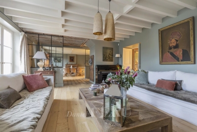 Maison à vendre à GUYANCOURT Jouars-Pontchartrain - 11 pièces - 275 m² 