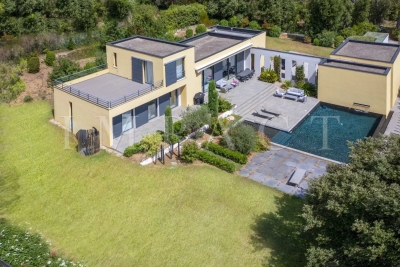 Maison à vendre à BIOT Le Ray-Gravier-Dunant - 6 pièces - 170 m² 