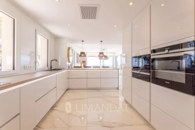 Villa à Mougins &agrave; louer à partir de 25 000 € / semaine, Photo 11
