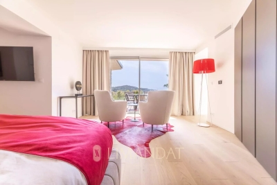 Villa à Mougins &agrave; louer à partir de 25 000 € / semaine, Photo 17