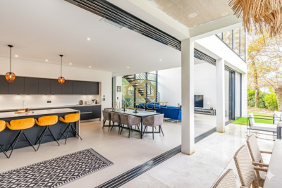 Maison à vendre à LA TESTE-DE-BUCH  - 6 pièces - 240 m² 