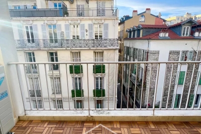 Appartement à vendre à NICE Les Moulins - 3 pièces - 97 m² 