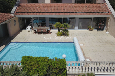 Maison à vendre à ST-RAPHAËL Peyron-Saint Sebastien - 5 pièces - 205 m² 