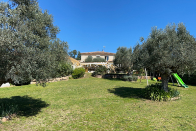 Maison à vendre à ST-RAPHAËL Peyron-Saint Sebastien - 10 pièces - 300 m² 