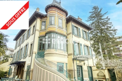 Maison à vendre à LYON 9EME  - 14 pièces - 508 m² 