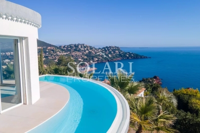 Maison à vendre plain pied et vue mer alpes maritimes