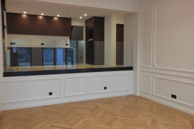 Maison &agrave; vendre &agrave; LA VARENNE ST HILAIRE  - 6 pi&egrave;ces - 160 m&sup2; 