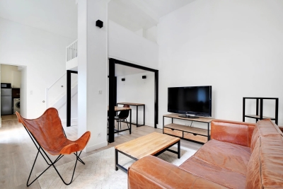 Appartement à louer à PARIS 17EME  - 2 pièces - 65 m² 