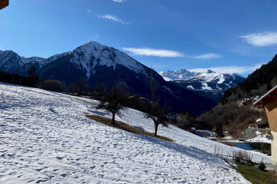 Apartment for sale in CHAMPAGNY-EN-VANOISE  - 4 rooms - 68 m² 
