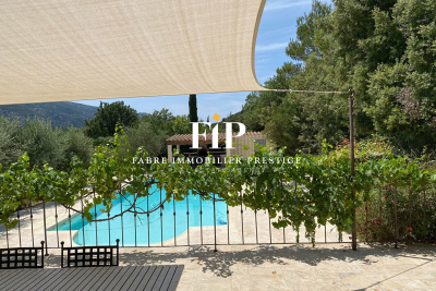 Maison à vendre à AIX-EN-PROVENCE Morgiou-Hauts de Mazargues - 8 pièces - 350 m² 