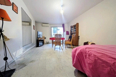 Appartement à vendre à NICE Abbaye de Roseland - 1 pièces - 40 m² 