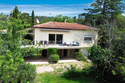 Maison &agrave; vendre &agrave; ST-RAPHAËL  - 6 pi&egrave;ces - 115 m&sup2; 