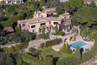 Maison à vendre à MOUGINS La Badine - 11 pièces - 423 m² 