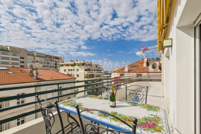 Apartment for sale in CANNES  - 3 rooms - 47 m&sup2; 