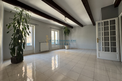 Appartement &agrave; vendre &agrave; CLERMONT-L'HÉRAULT Cazouls-d'Hérault - 6 pi&egrave;ces - 143 m&sup2; 