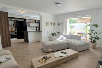 Appartement &agrave; vendre &agrave; ST-RAPHAËL  - 4 pi&egrave;ces - 100 m&sup2; 