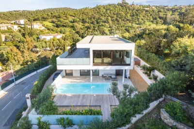 Maison à vendre dans le golf 